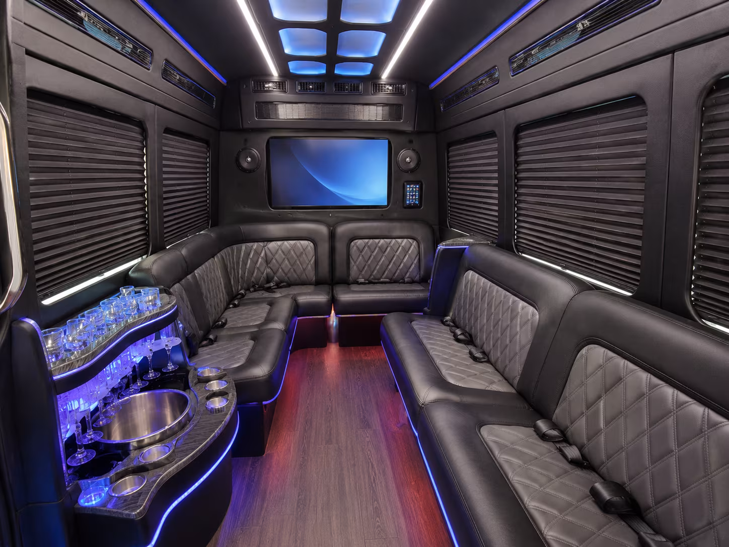 why rent using leaguecitysprintervanrental com